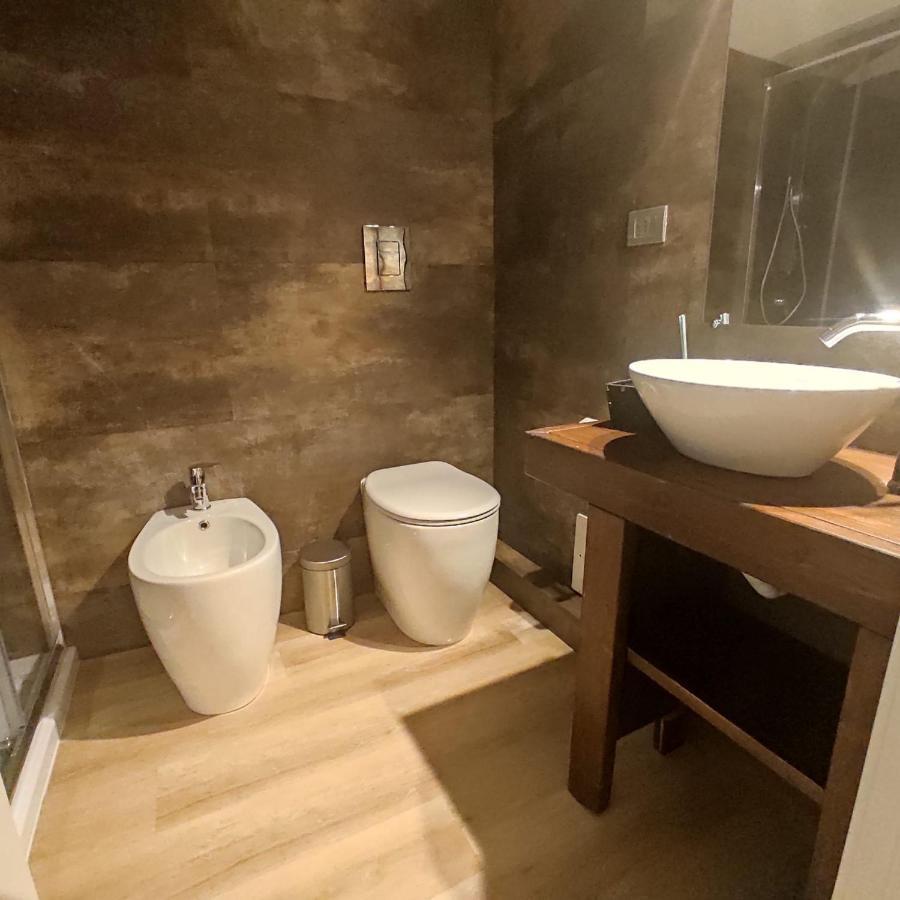 Krly Exclusive Rooms Cagliari Ngoại thất bức ảnh