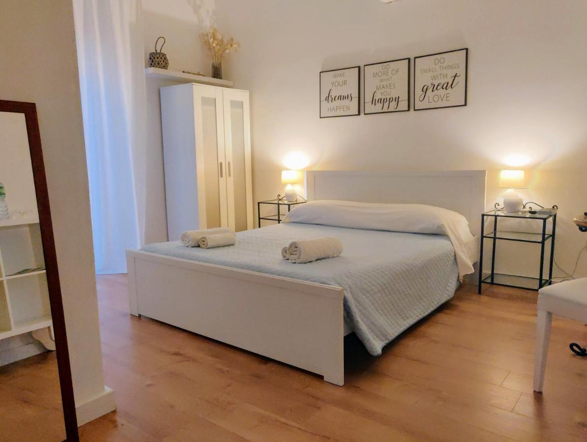 Krly Exclusive Rooms Cagliari Ngoại thất bức ảnh