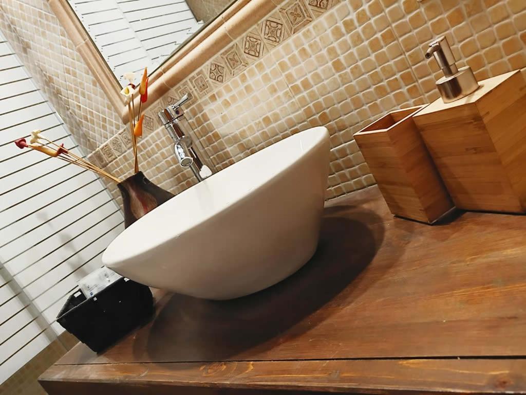 Krly Exclusive Rooms Cagliari Ngoại thất bức ảnh